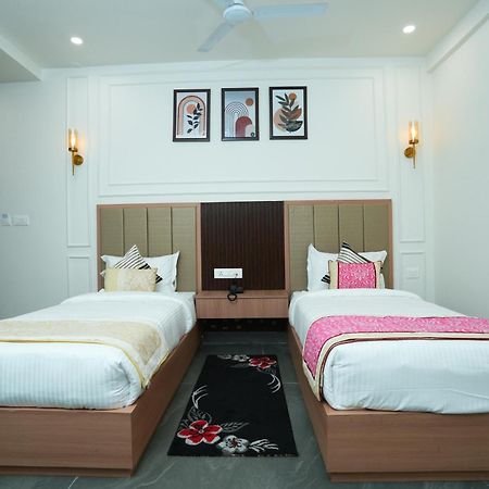 Anaya Retreat Hotel พาราณสี ภายนอก รูปภาพ