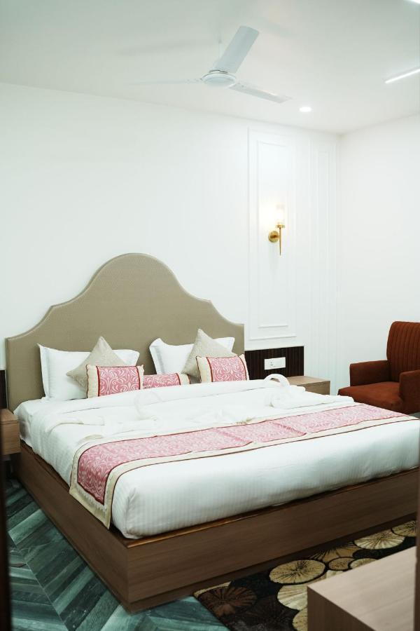 Anaya Retreat Hotel พาราณสี ภายนอก รูปภาพ