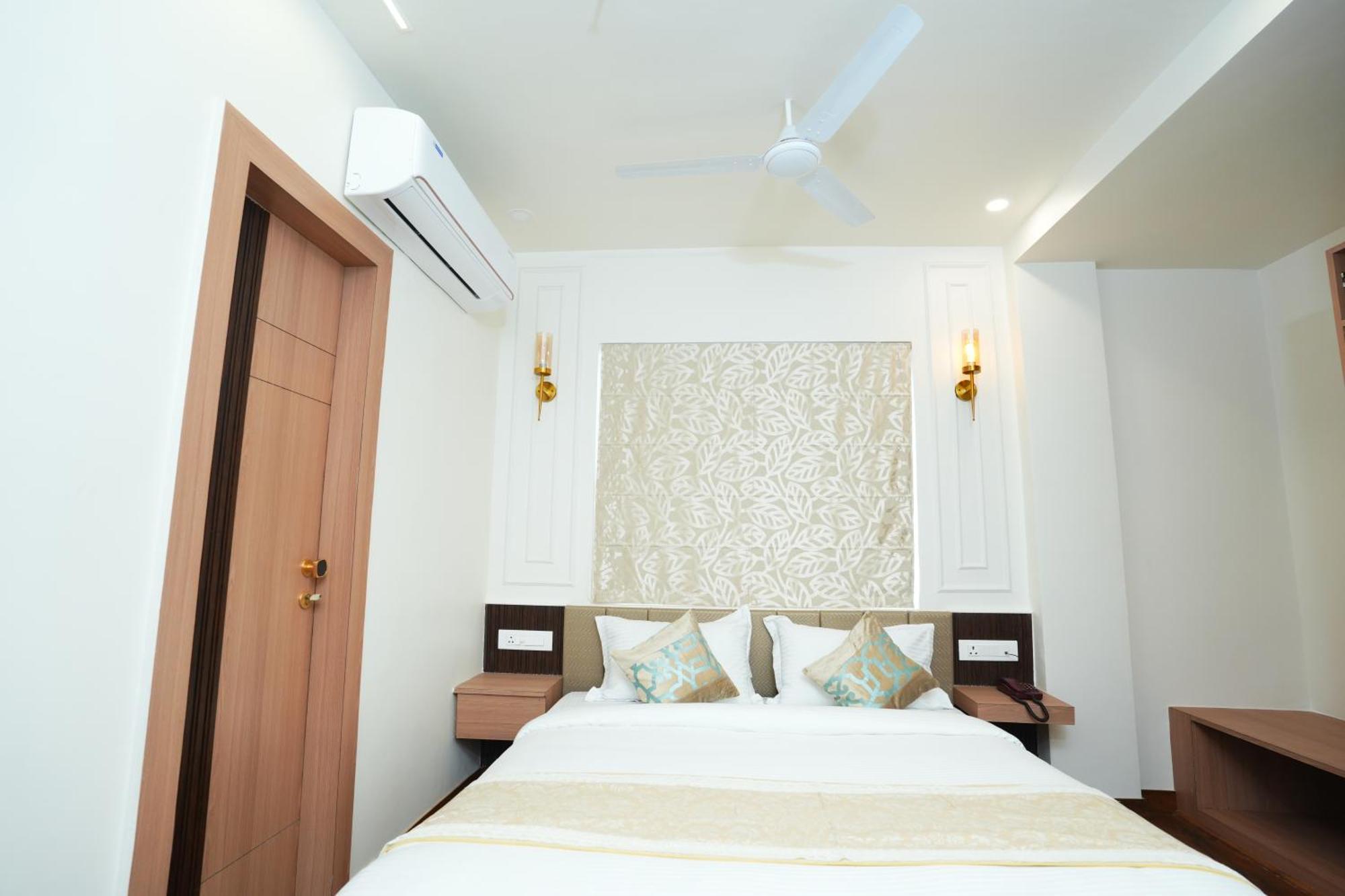 Anaya Retreat Hotel พาราณสี ภายนอก รูปภาพ