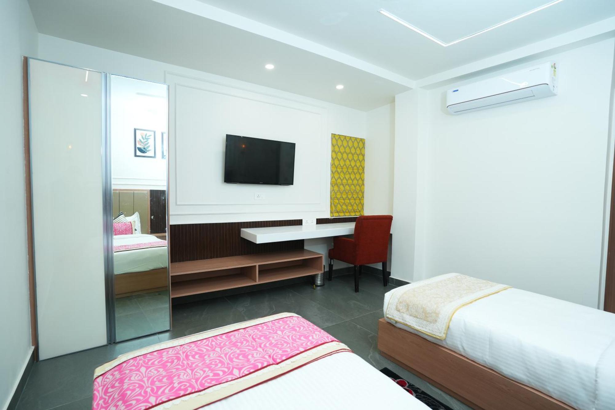 Anaya Retreat Hotel พาราณสี ภายนอก รูปภาพ