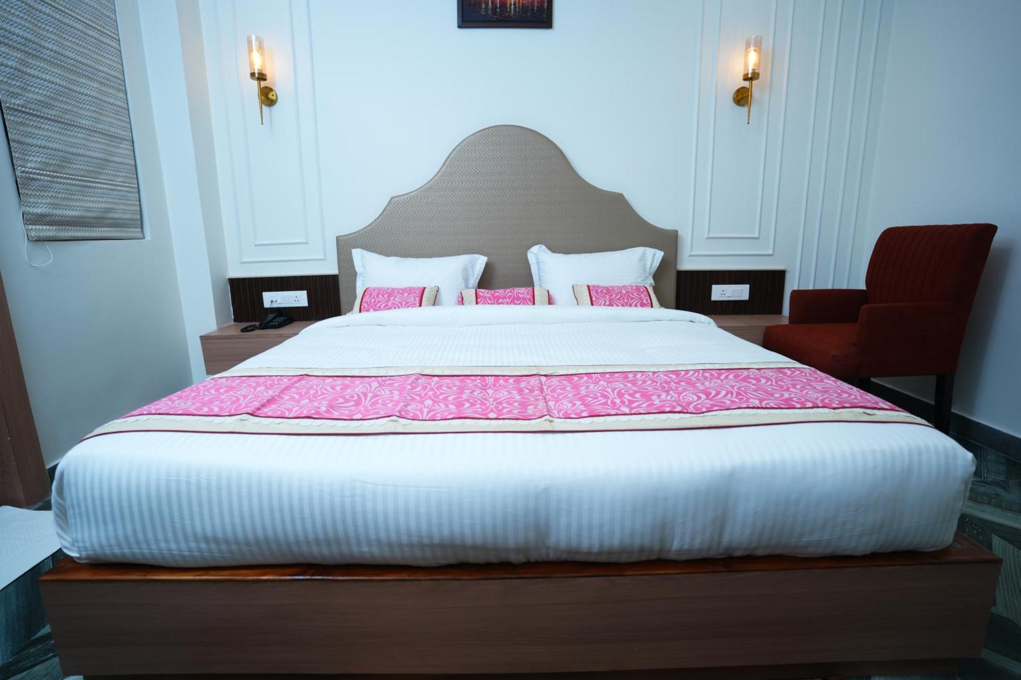 Anaya Retreat Hotel พาราณสี ภายนอก รูปภาพ