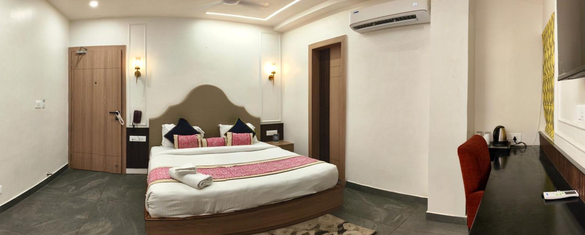 Anaya Retreat Hotel พาราณสี ภายนอก รูปภาพ