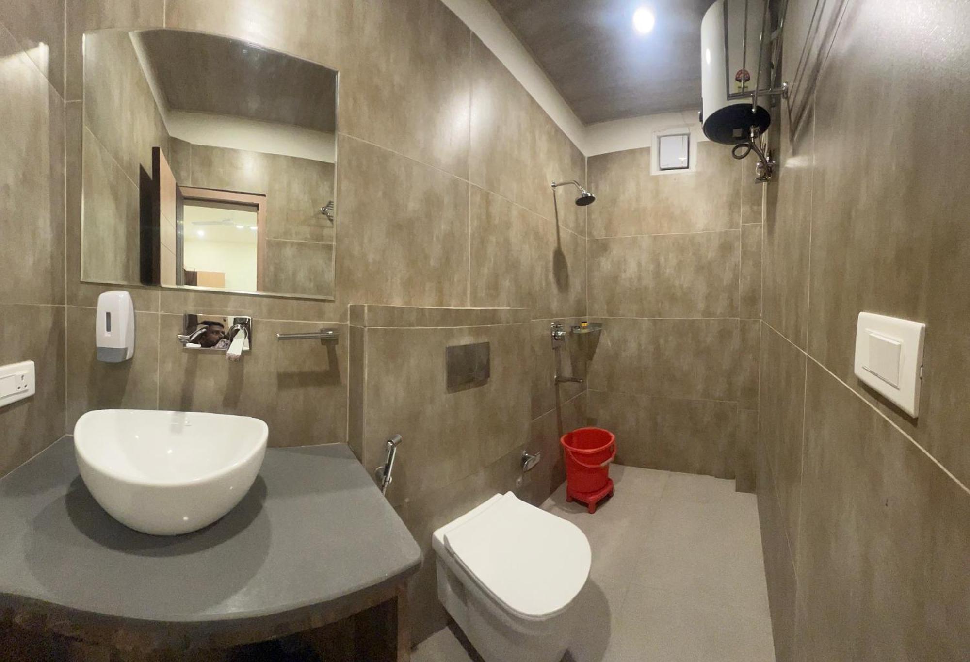 Anaya Retreat Hotel พาราณสี ภายนอก รูปภาพ